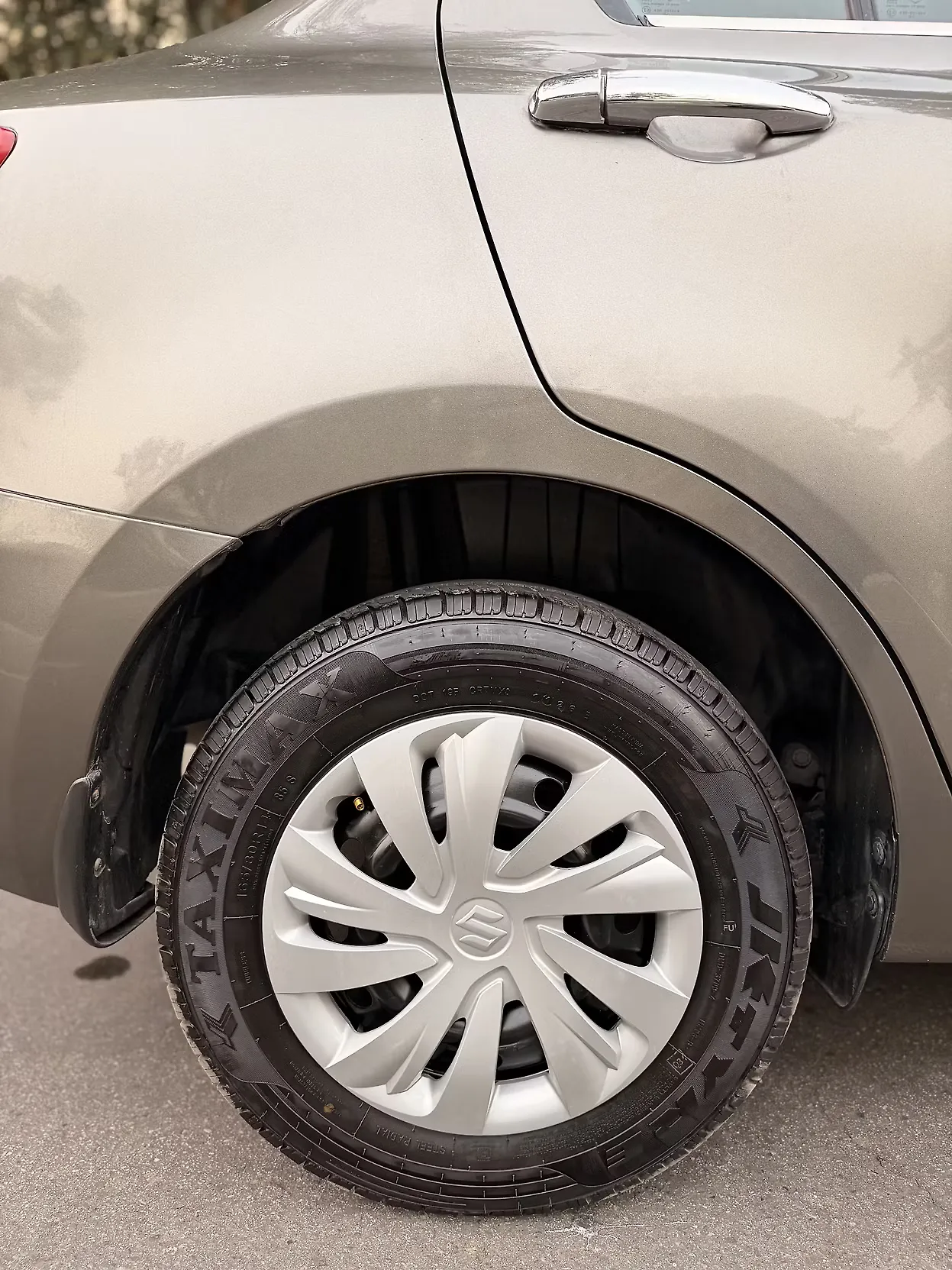 2019 Maruti Suzuki DZire VXi 1