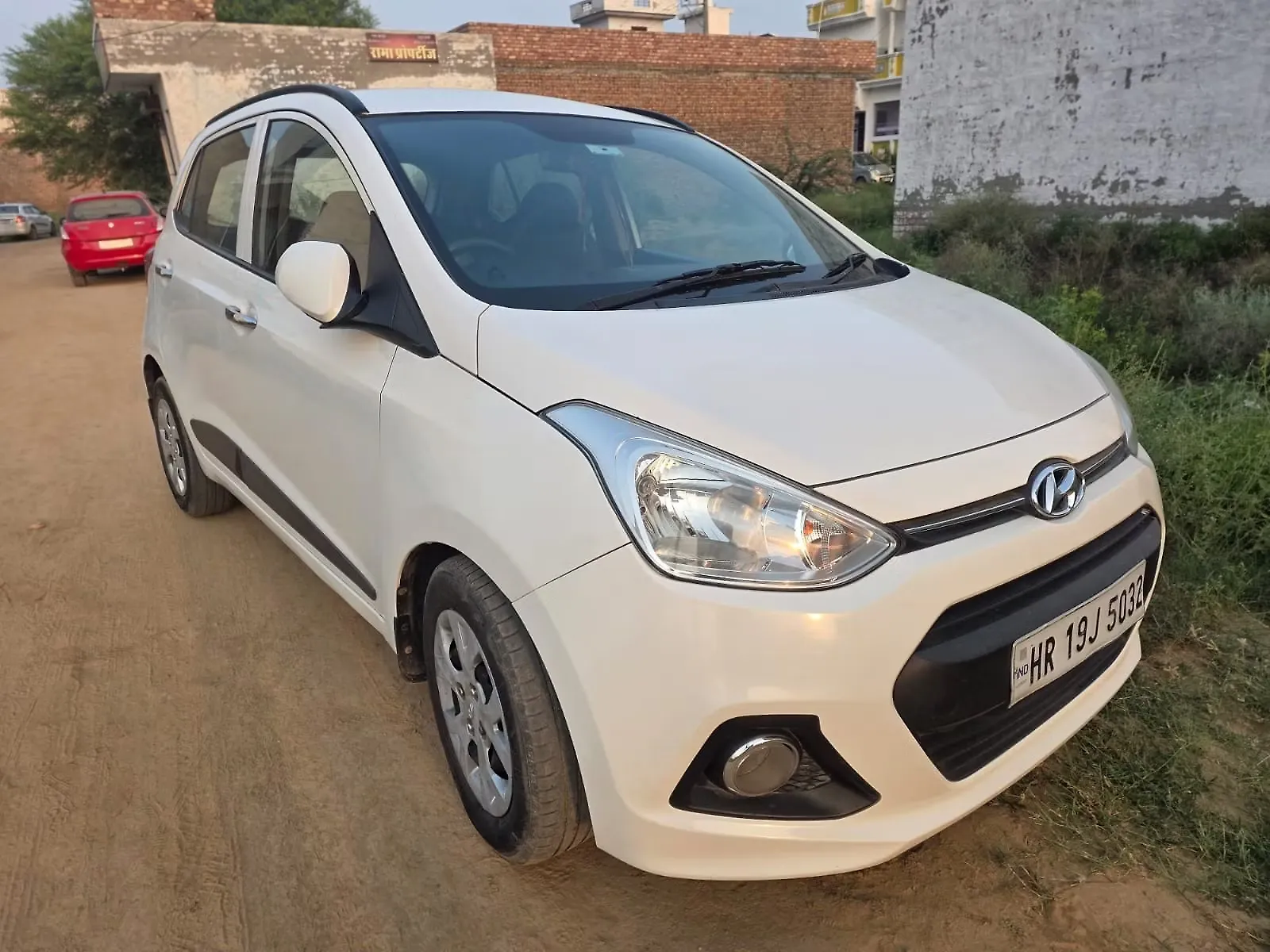 2014 Hyundai Grand i10 Sportz 1.1 CRDi [2013-2016] 1