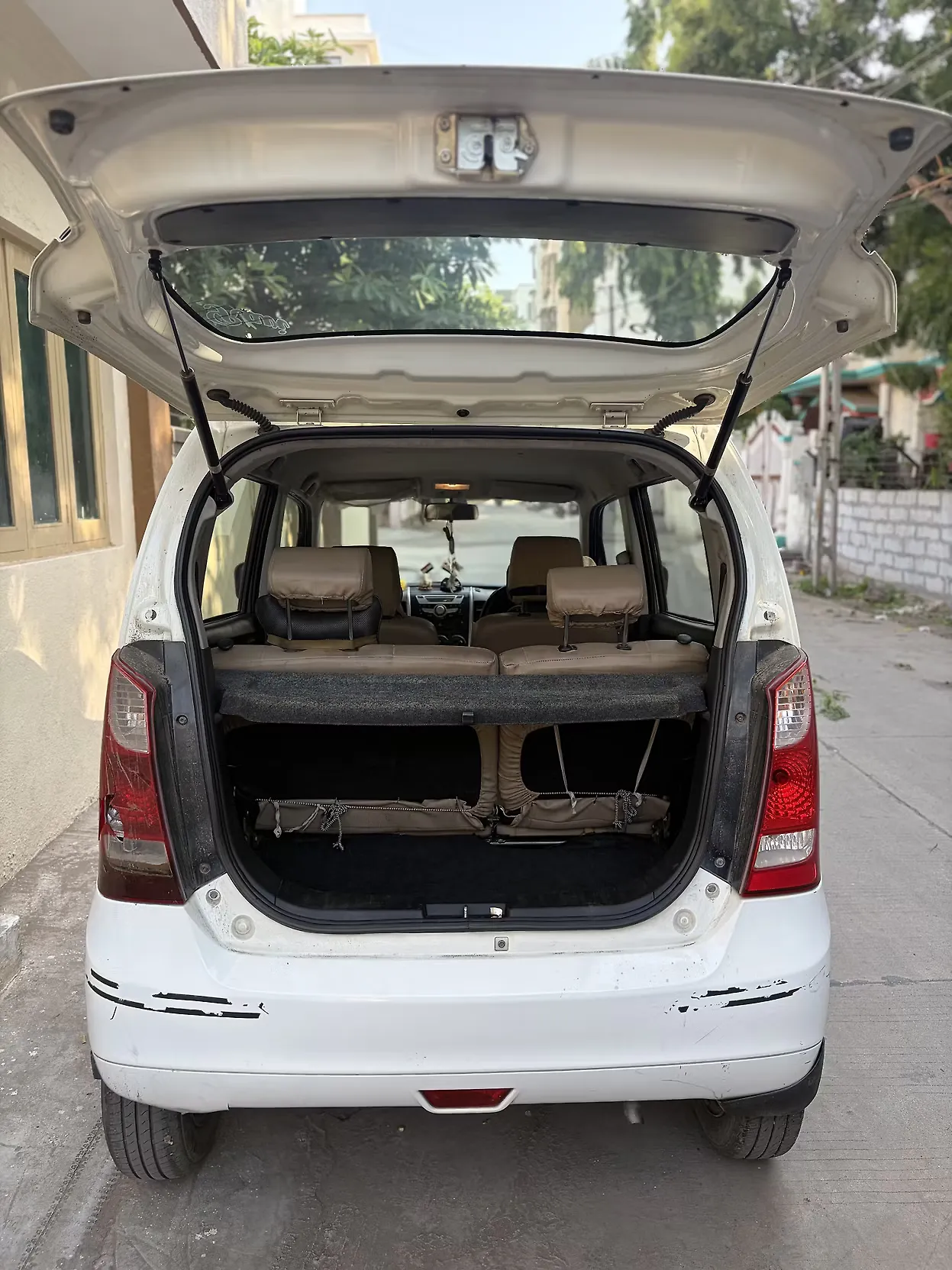 2017 Maruti Suzuki Wagon R VXI 1