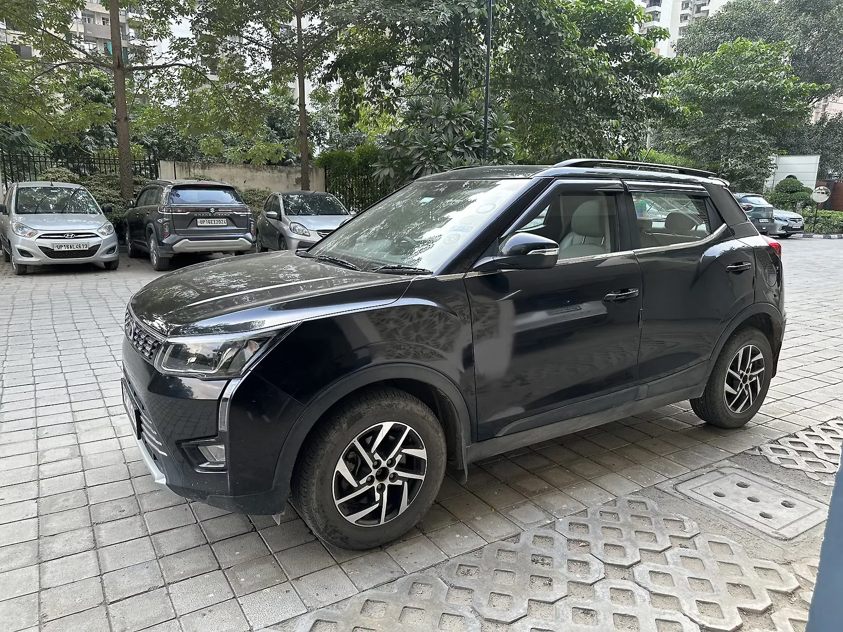 2022 Mahindra XUV300 W8 (O) 1.5 Diesel [2020] 1