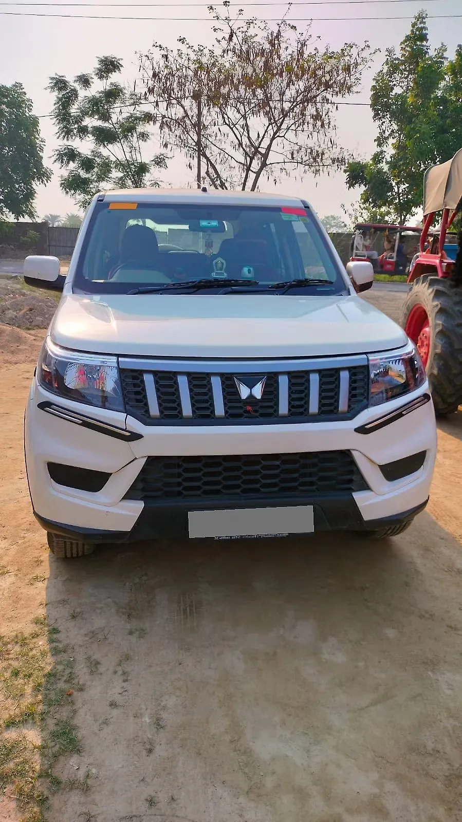 2023 Mahindra Bolero Neo N8 [2023-2025] 1