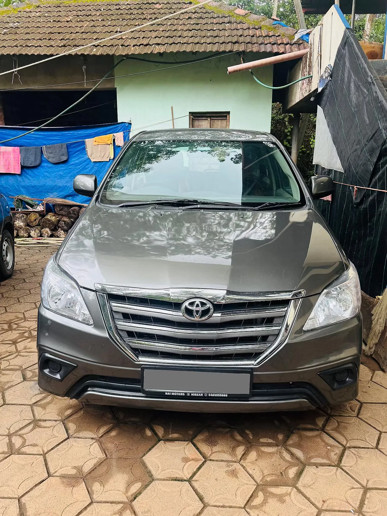 2012 Toyota Innova Aero Ltd 7 STR BS IV 1
