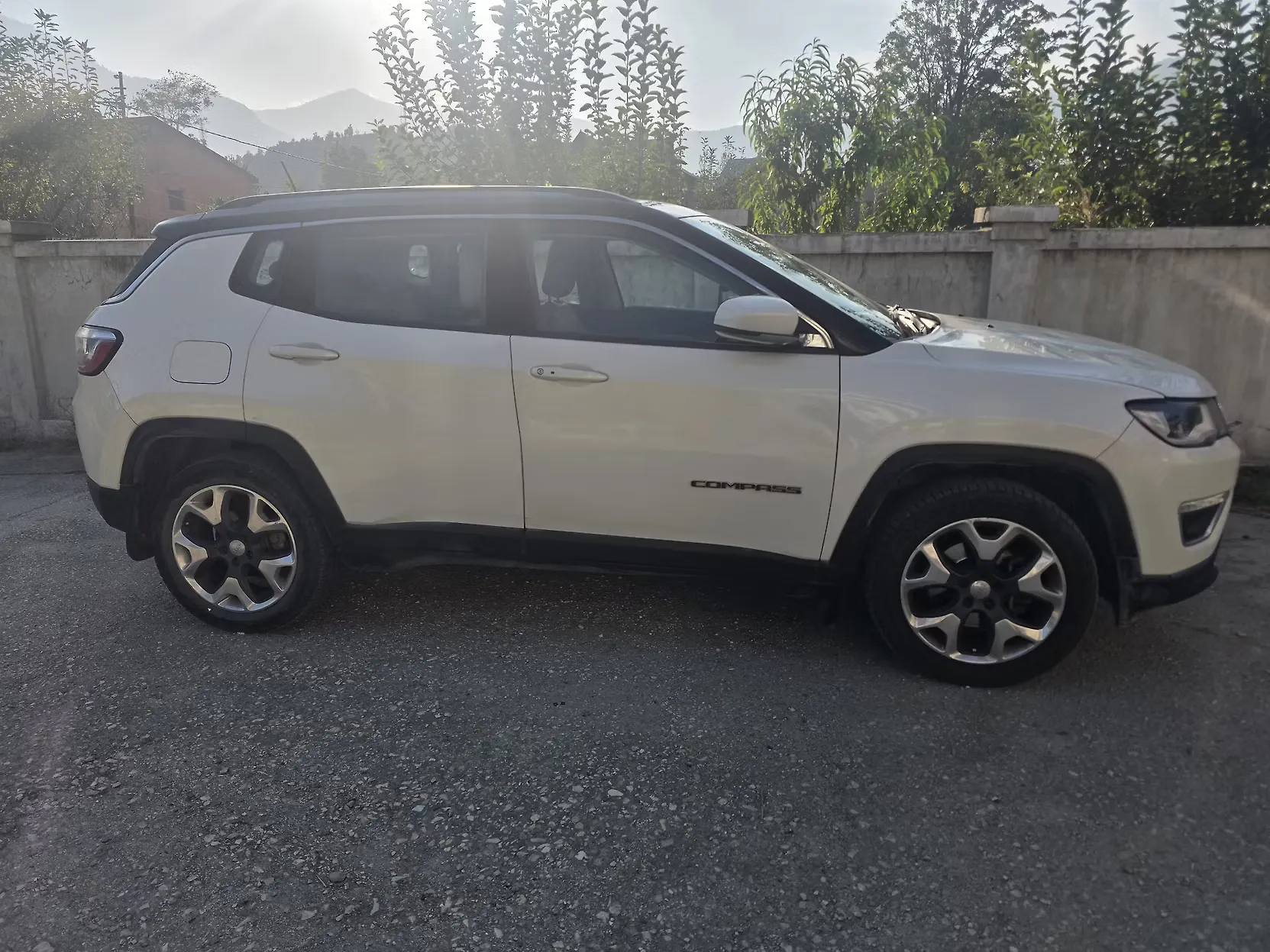 2019 जीप कम्पस लिमिटेड प्लस डीज़ल 4x4 [2018-2020] 1