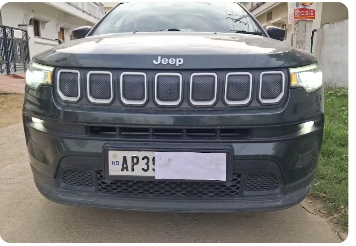 2021 जीप कम्पस लिमिटेड (O) 2.0 डीज़ल [2021] 1