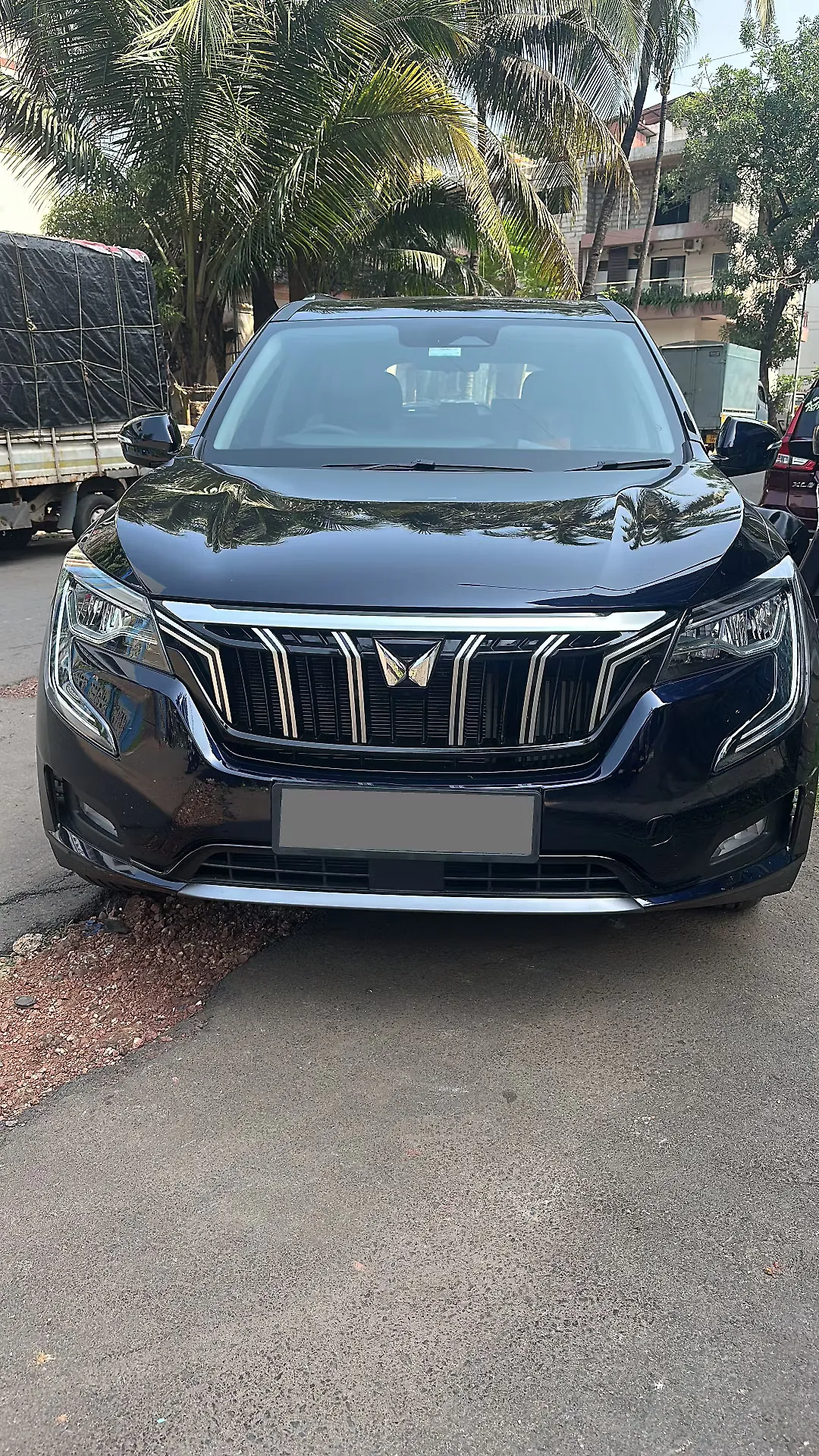 2025 महिंद्रा XUV700 AX7 2WD Diesel 2.2L Turbo Automatic 7 STR 1
