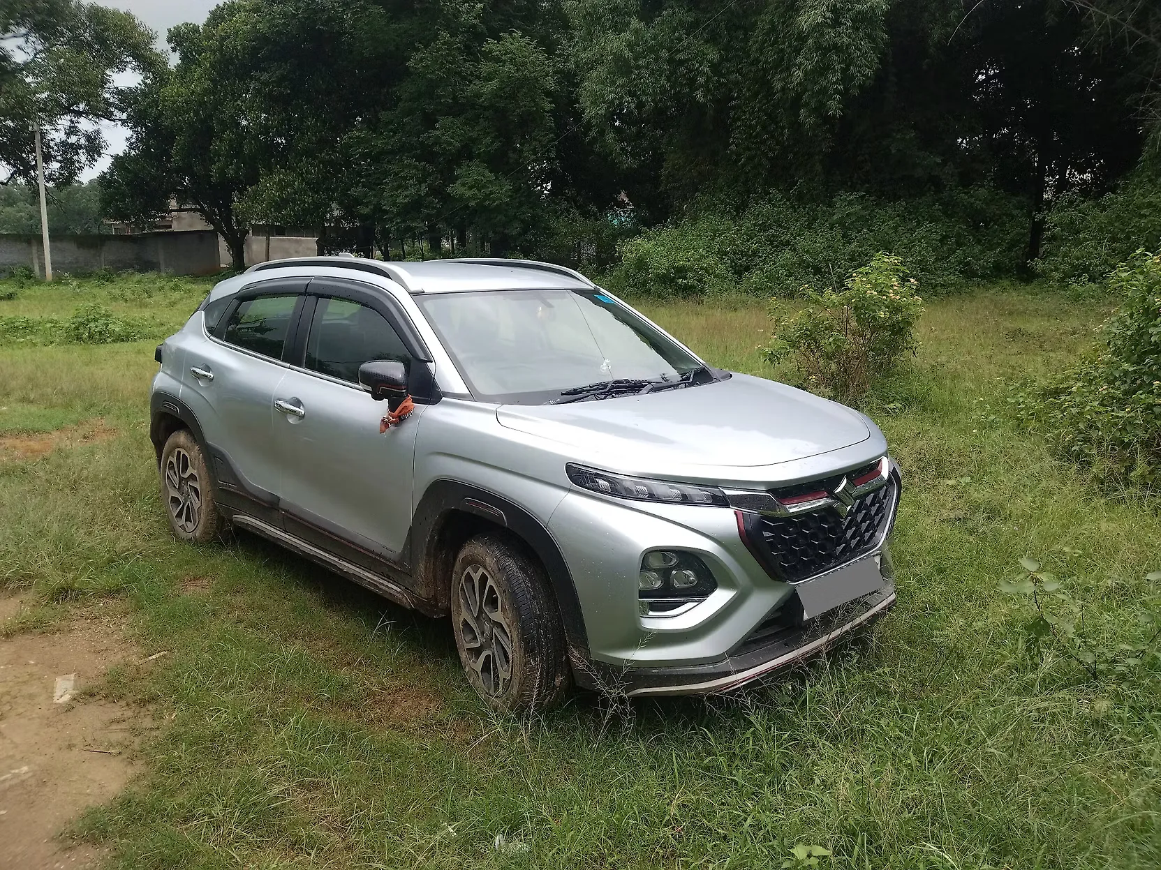 2023 Maruti Suzuki Fronx Alpha Petrol 1.0L Turbo Manual Dual Tone 1