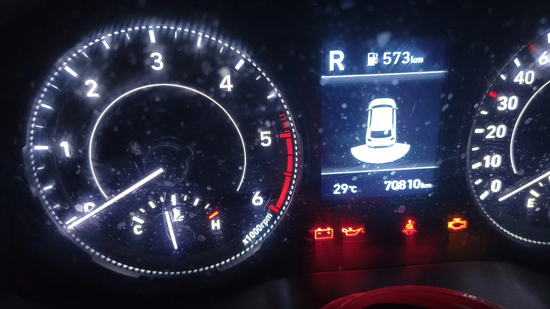 2021 हुंडई वेन्यू e 1.5 crdi 1