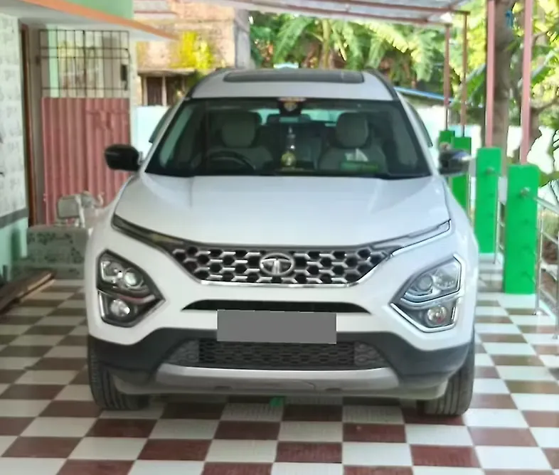 2022 Tata Safari XZ 1