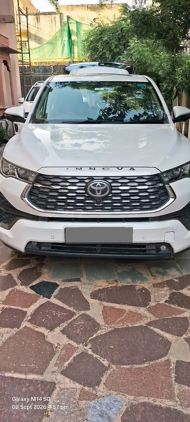 2023 Toyota Innova Hycross ZX Hybrid (Electric + Petrol) Automatic (e-CVT) 7 STR 1