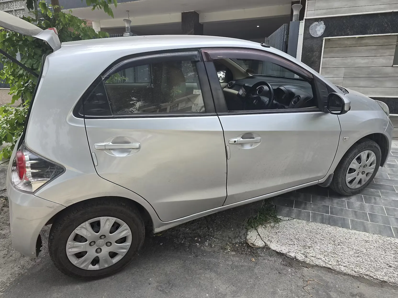 2012 Honda Brio S(O)MT 1