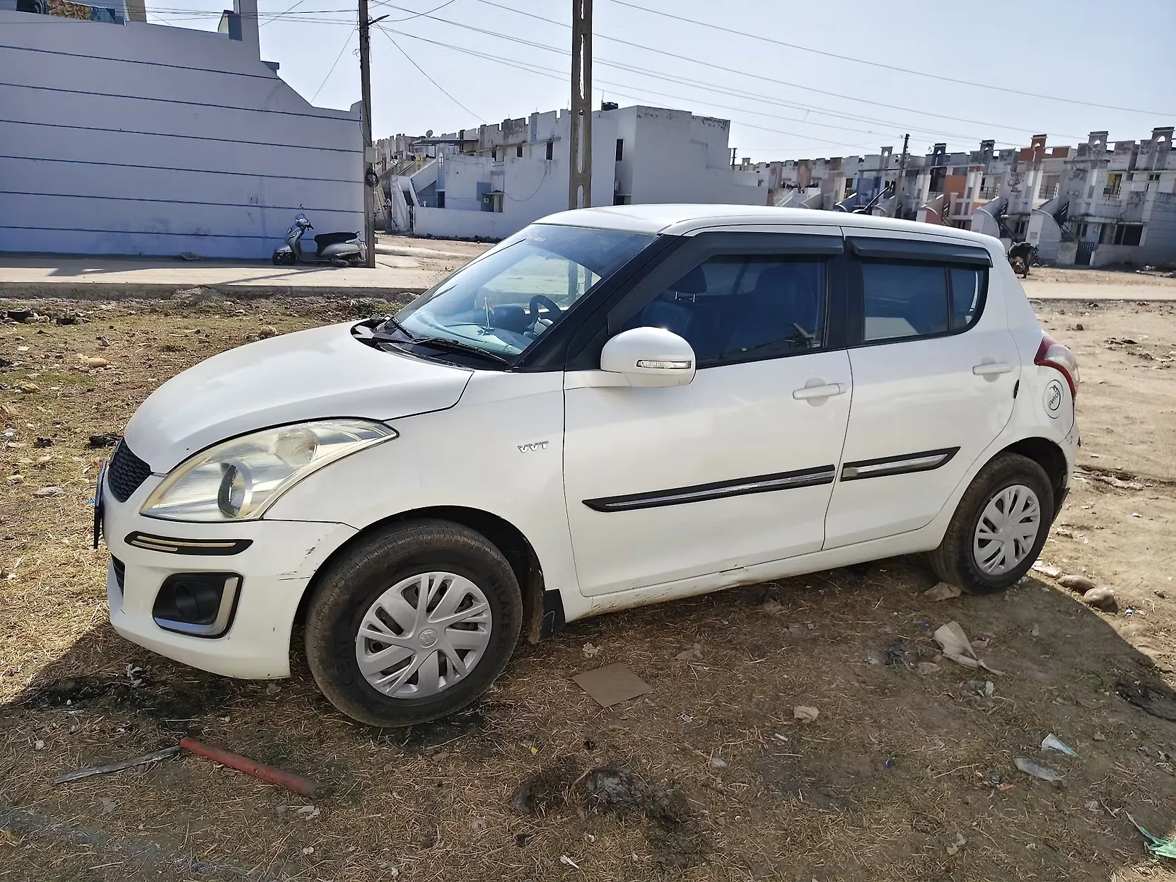 2017 Maruti Suzuki Swift VXi [2014-2017] 1