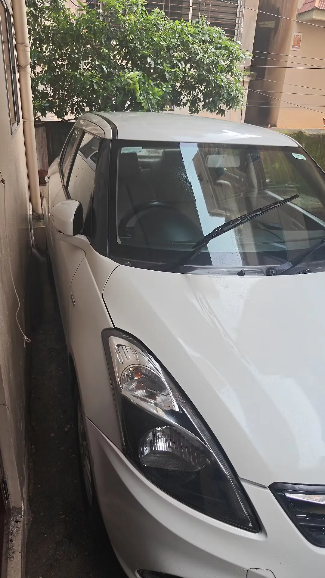2015 Maruti Suzuki Swift DZire ZXI 1