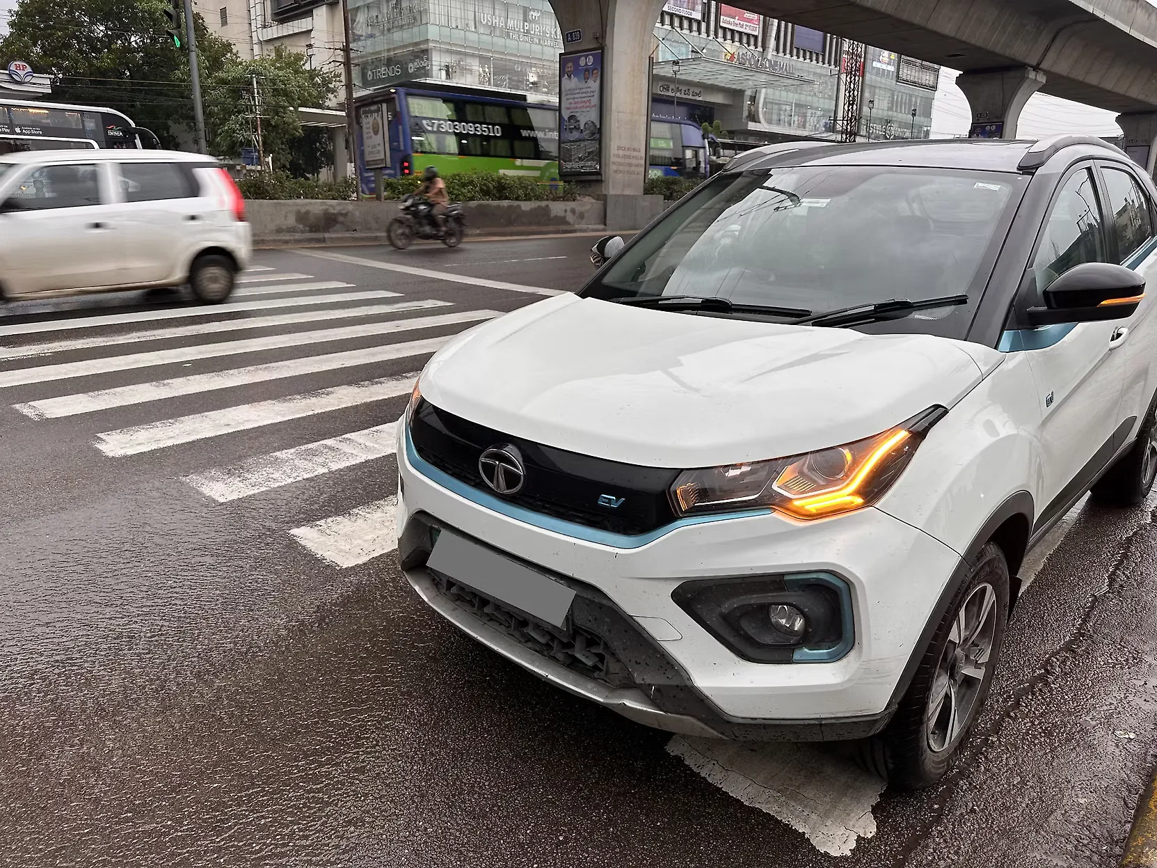 2022 Tata Nexon EV XZ Plus LUX 1