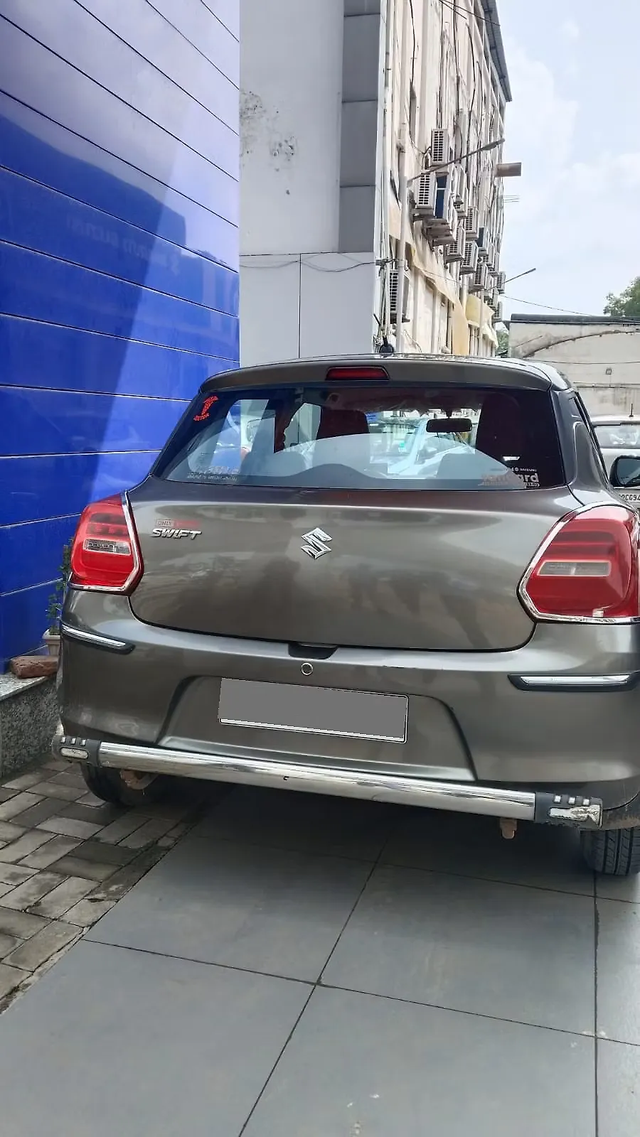 2018 Maruti Suzuki Swift VXi AMT [2018-2019] 1