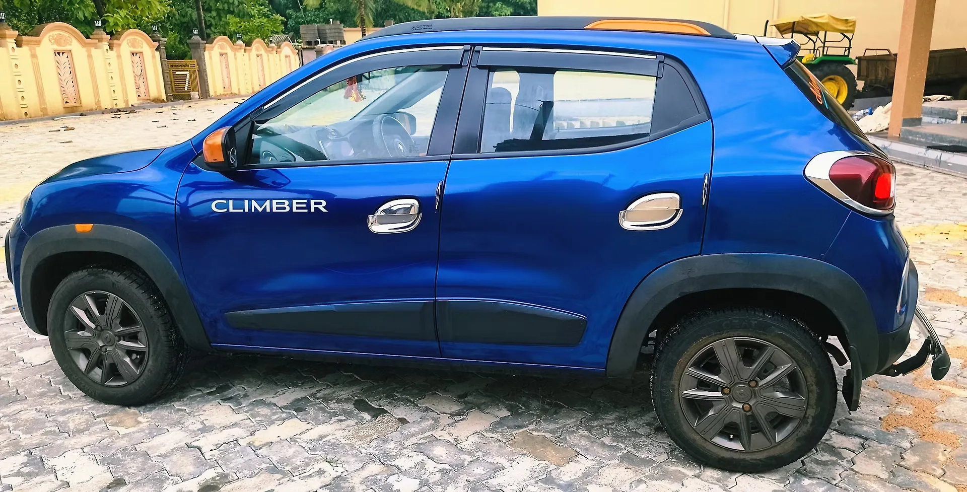 2019 Renault Kwid CLIMBER 1.0 Opt [2019-2020] 1