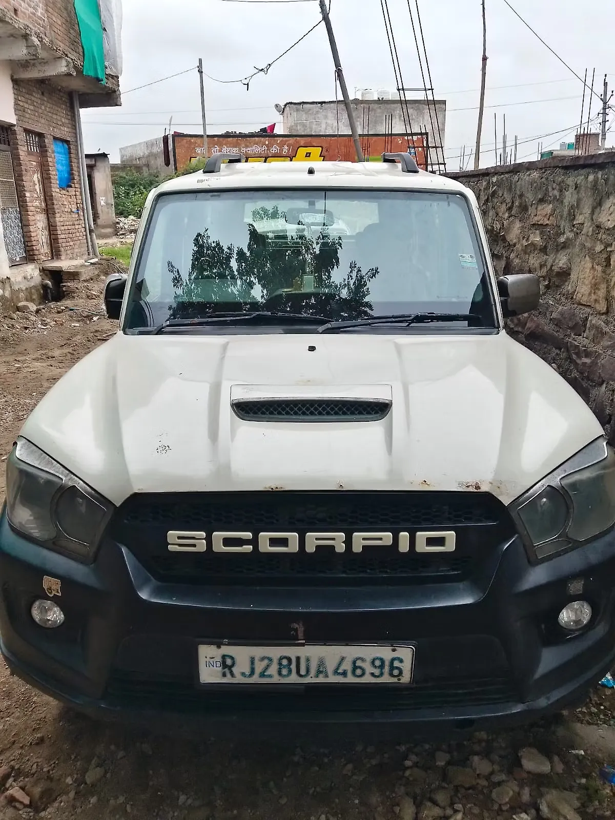 2018 Mahindra Scorpio S3 2WD 7 STR 1