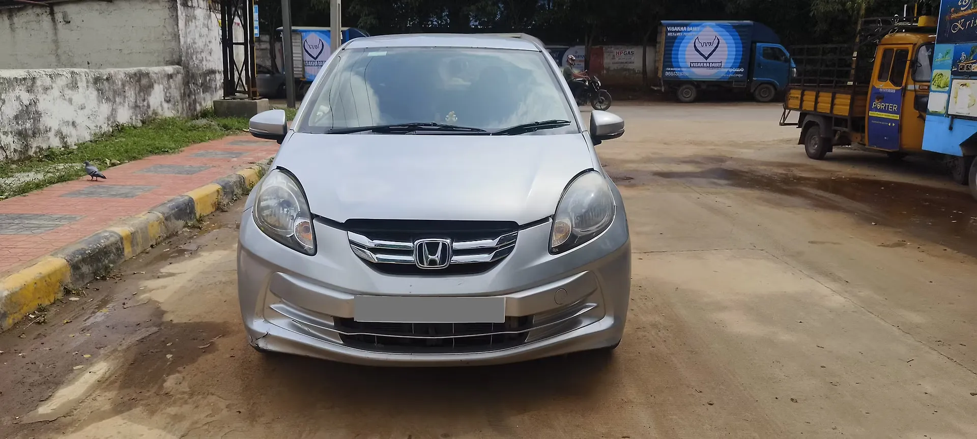 2015 Honda Amaze 1.5 E i-DTEC 1