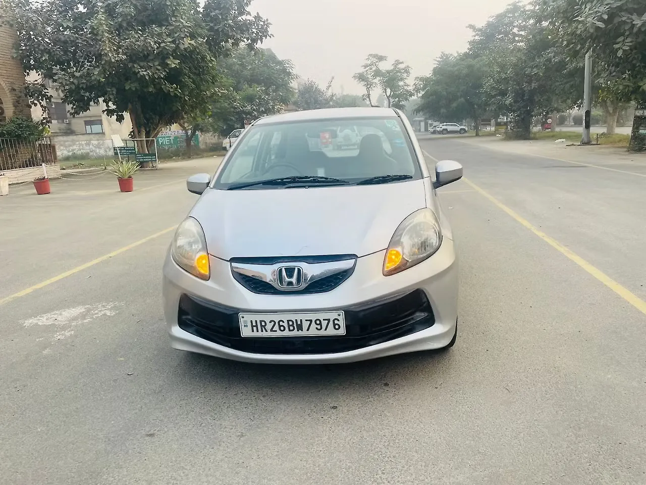 2013 होंडा ब्रियो एस एमटी 1