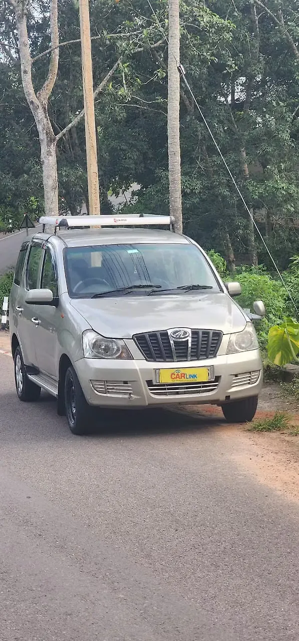 2010 Mahindra Xylo D2 BS-IV 1