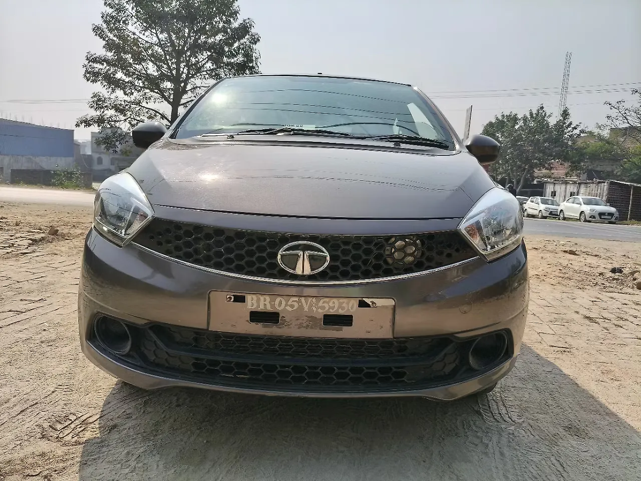 2017 Tata Tiago Revotron XM [2016-2019] 1