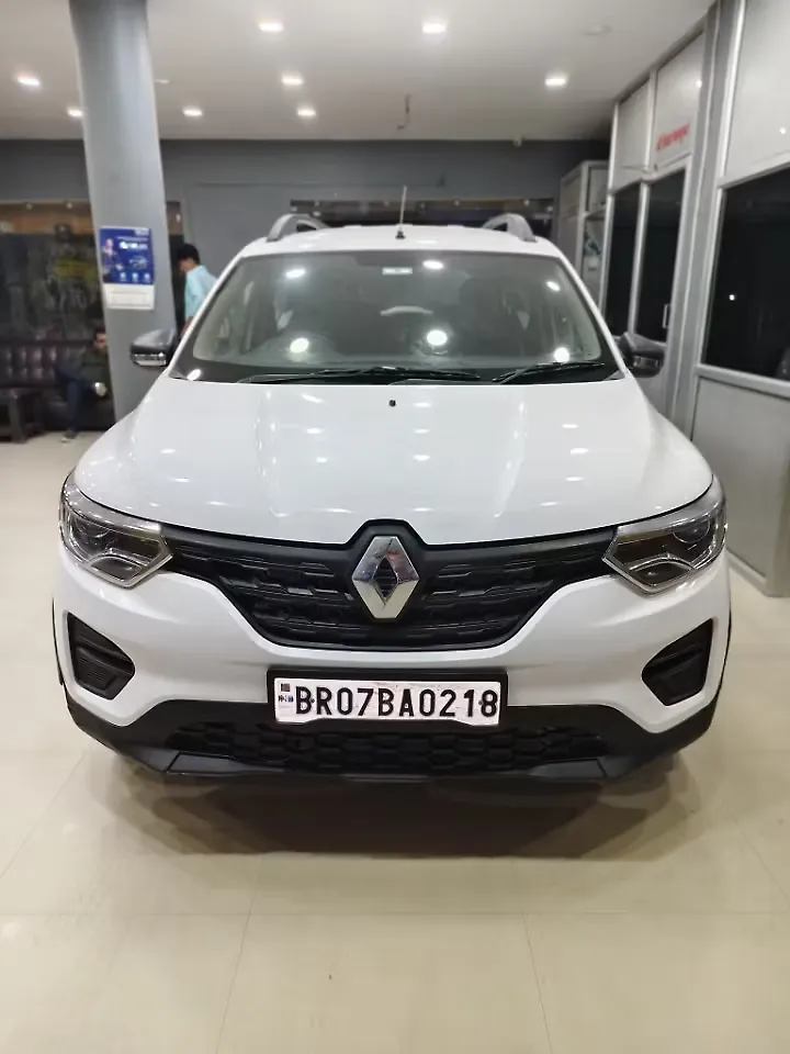2023 Renault Triber RXL [2023-2024] 1