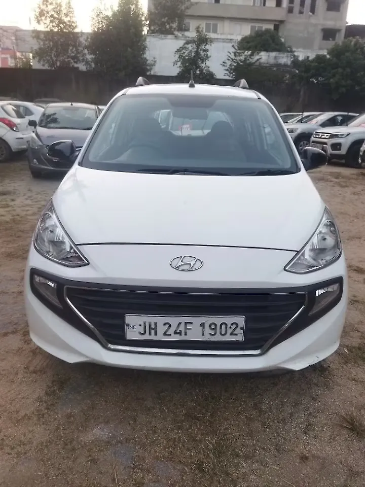 2020 Hyundai Santro Sportz 1