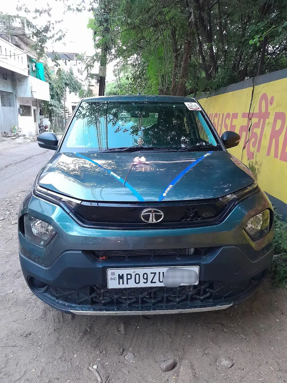 2023 Tata Punch Pure Rhythm Pack MT [2021-2023] 1