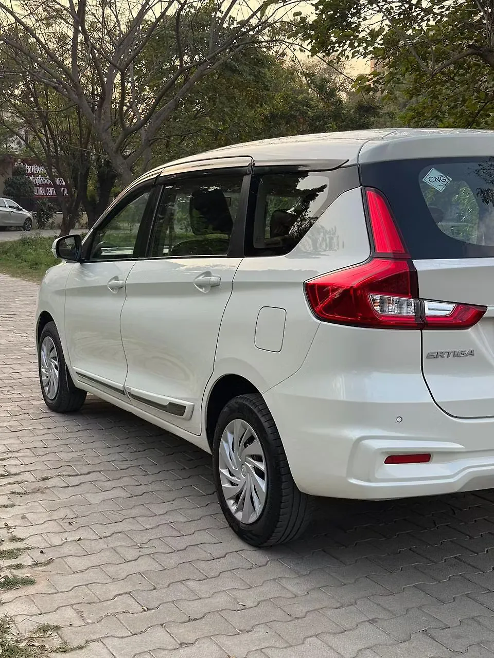 2022 Maruti Suzuki Ertiga VXi (O) CNG [2022-2023] 1