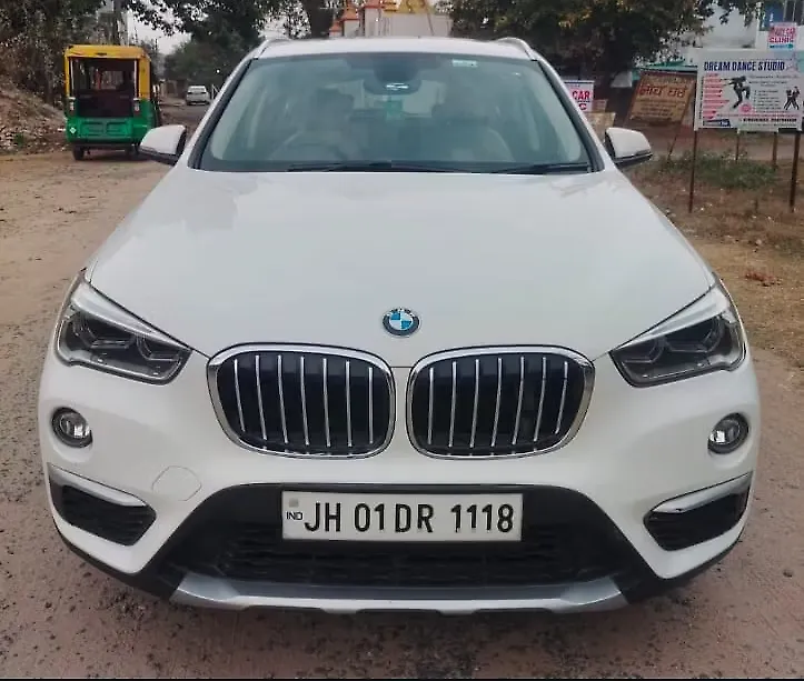 2019 BMW X1 sDrive20d xLine 1
