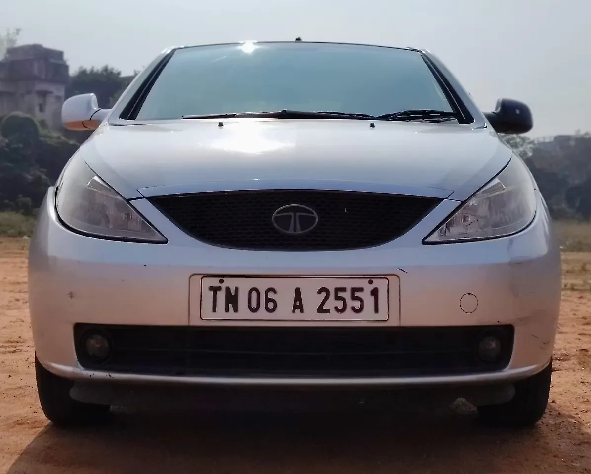 2009 टाटा विस्टा ऑरा 1.2 सफ़ायर 1