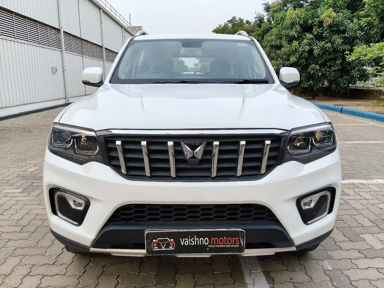 2024 महिंद्रा स्कॉर्पियो N Z8 L Diesel AT 2WD 6 STR [2024-2025] 1