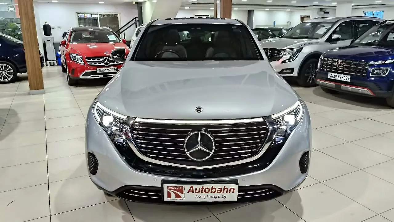 2021 Mercedes-Benz EQC 400 4MATIC 1