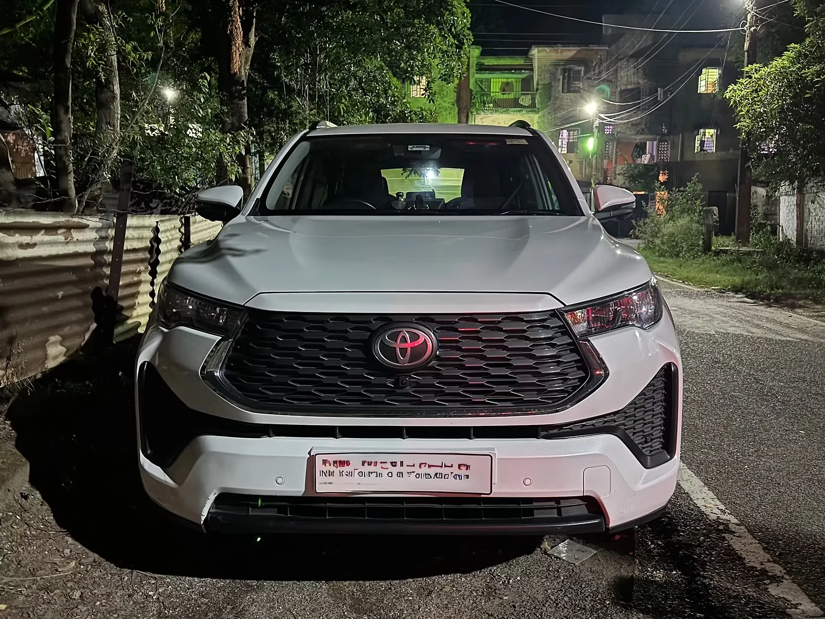 Used 2023 Toyota Innova Hycross ZX Hybrid (Electric + Petrol