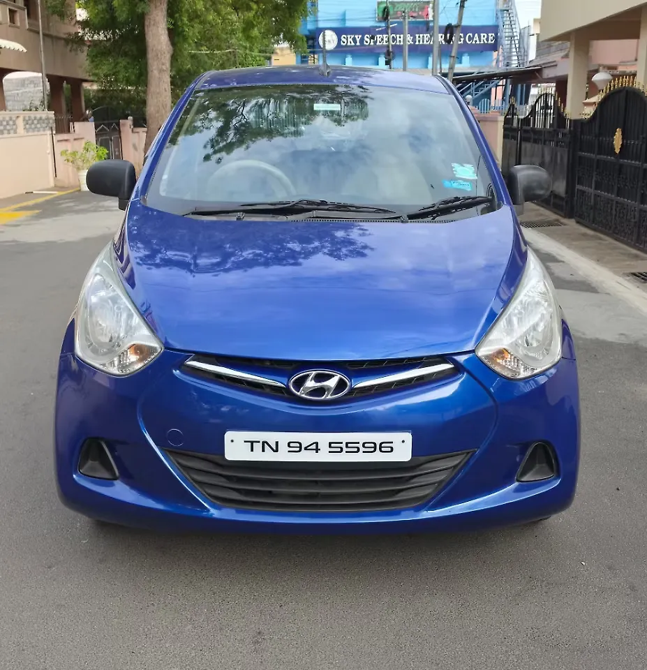 2018 Hyundai Eon Era + 1