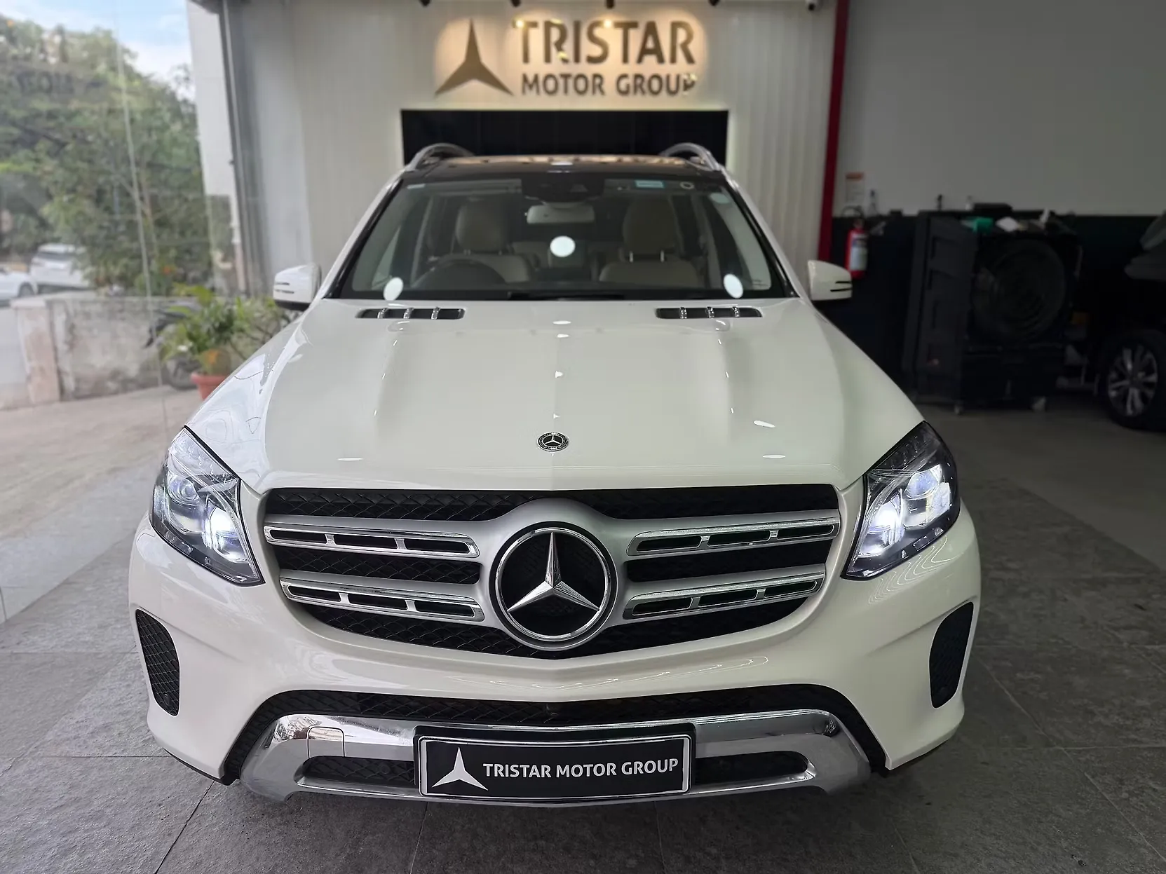 2019 Mercedes-Benz GLS 350 d 1