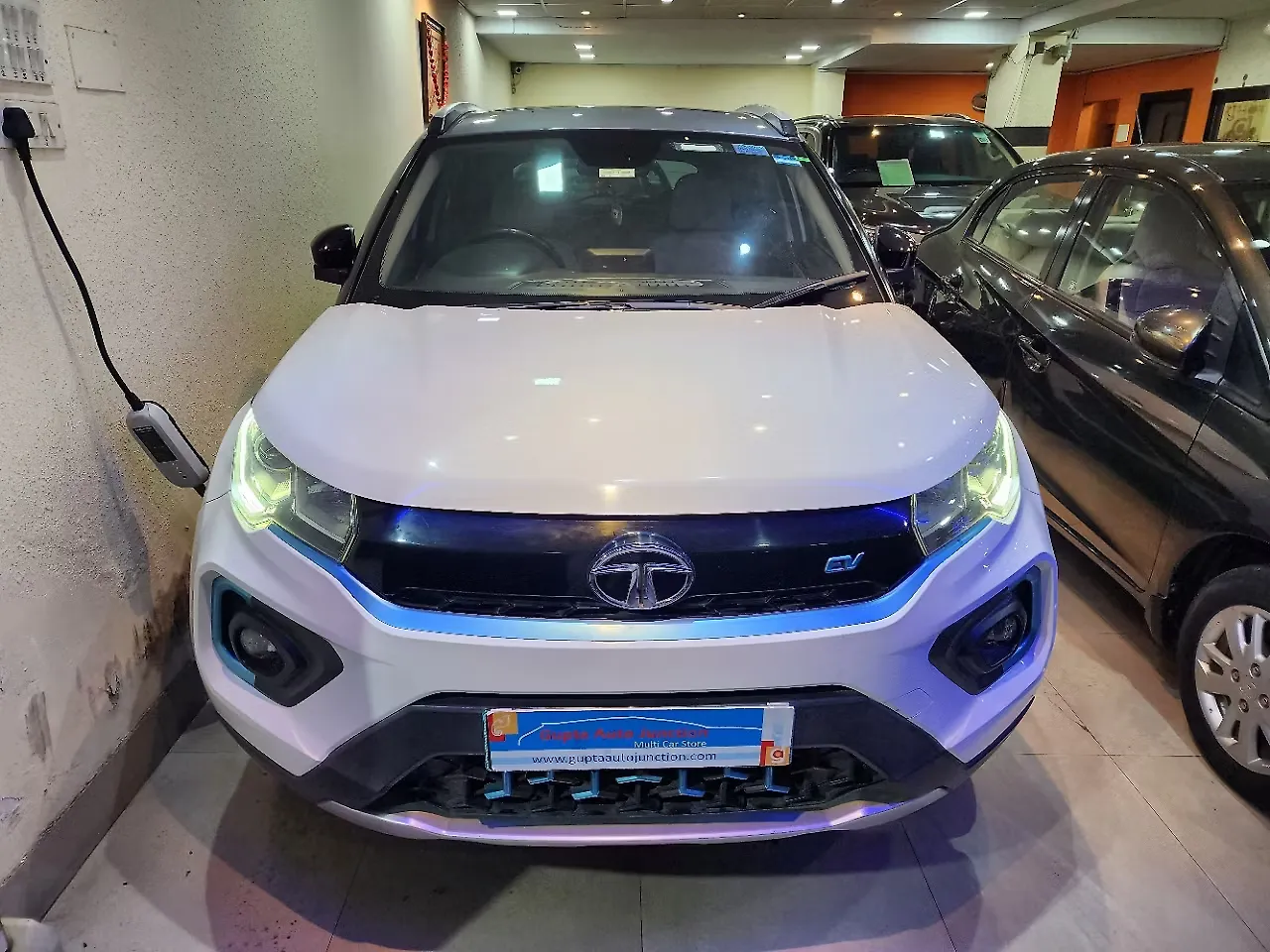 2020 Tata Nexon EV XZ Plus LUX 1