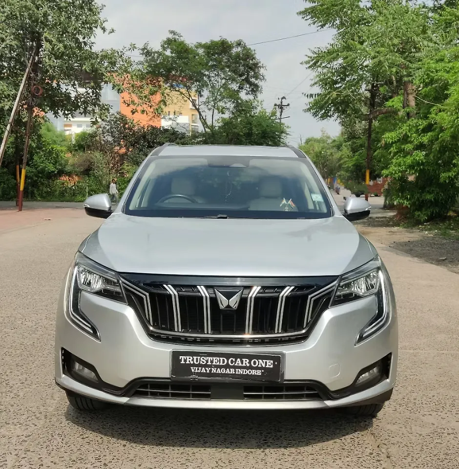2022 Mahindra XUV700 AX 7 Diesel MT 7 STR [2021] 1