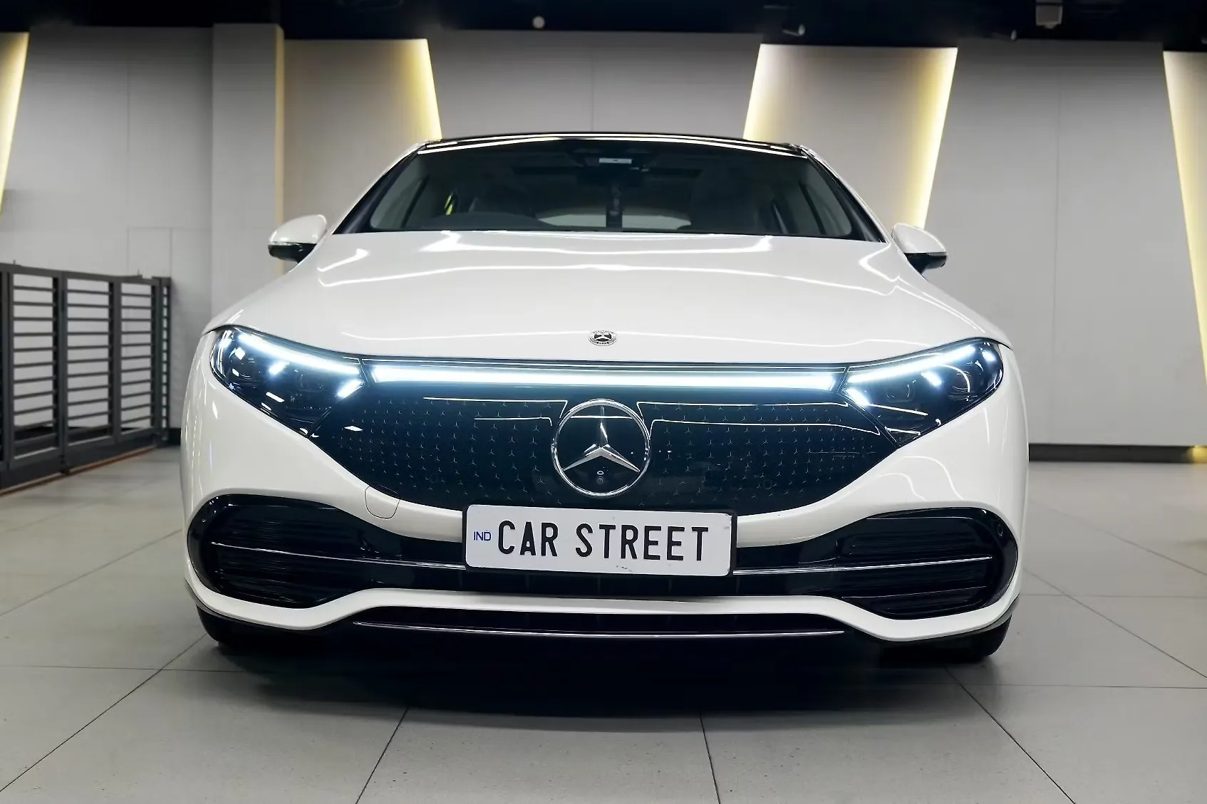 2022 Mercedes-Benz EQS 580 4MATIC 1