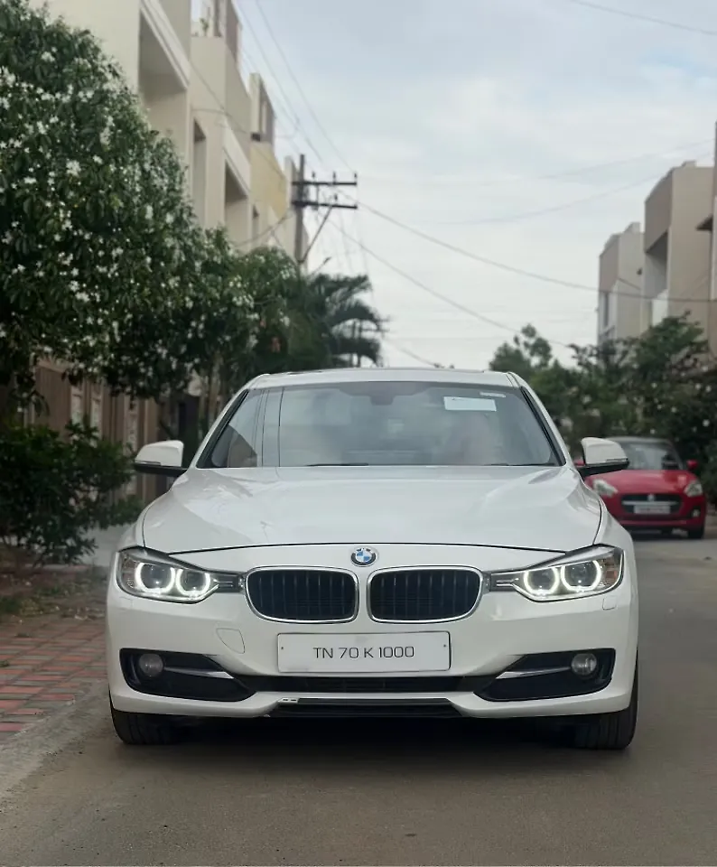 2013 BMW 3-Series 320d Sport Line 1