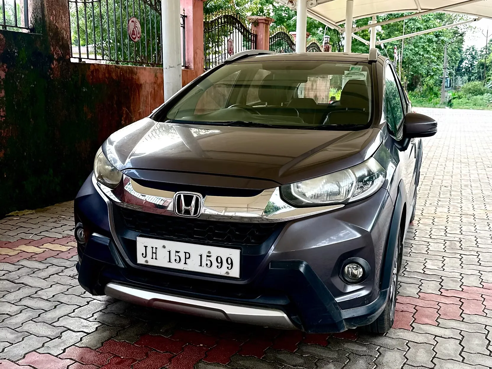 2017 Honda WR-V VX MT Diesel 1