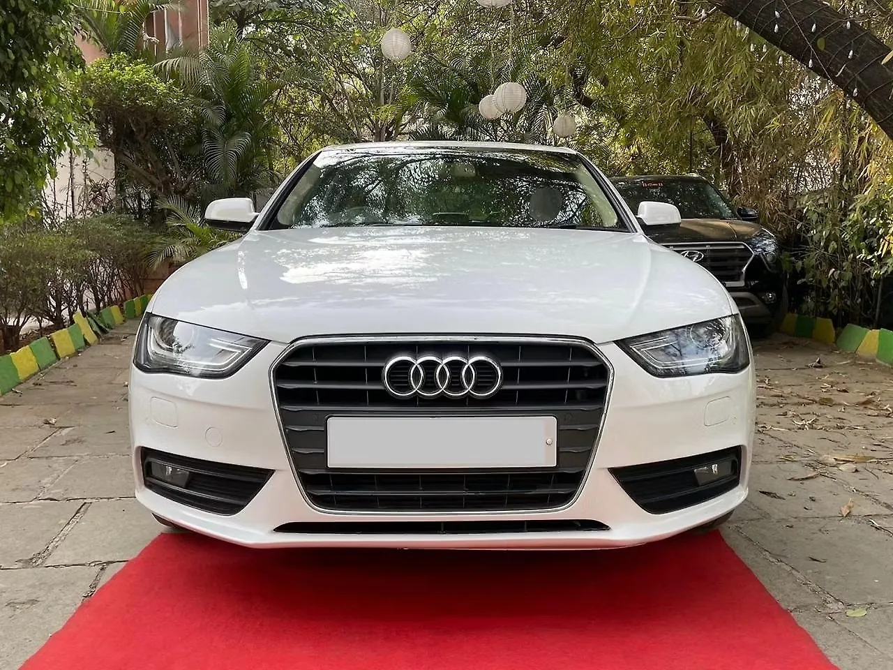 2013 Audi A4 2.0 TDI (143bhp) 1
