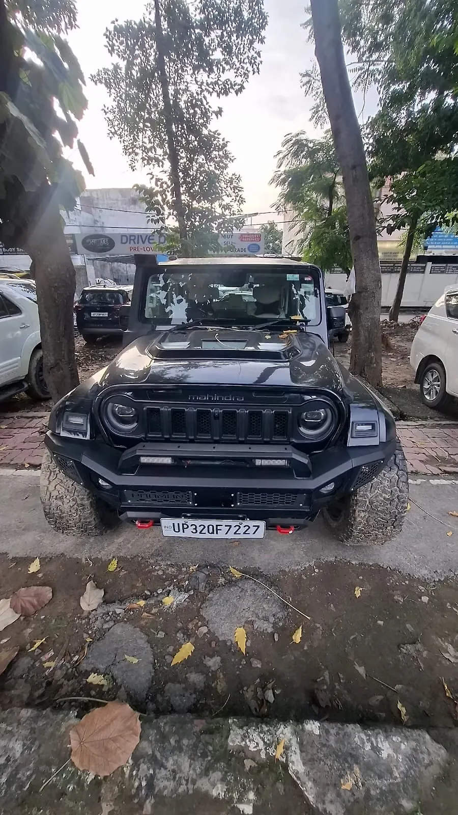 2025 महिंद्रा थार रॉक्स AX7 L 2WD Diesel 2.2L Turbo Manual 1