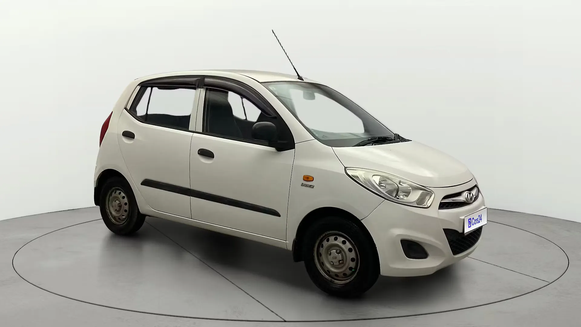2015 Hyundai i10 1.1L iRDE Magna Special Edition 1