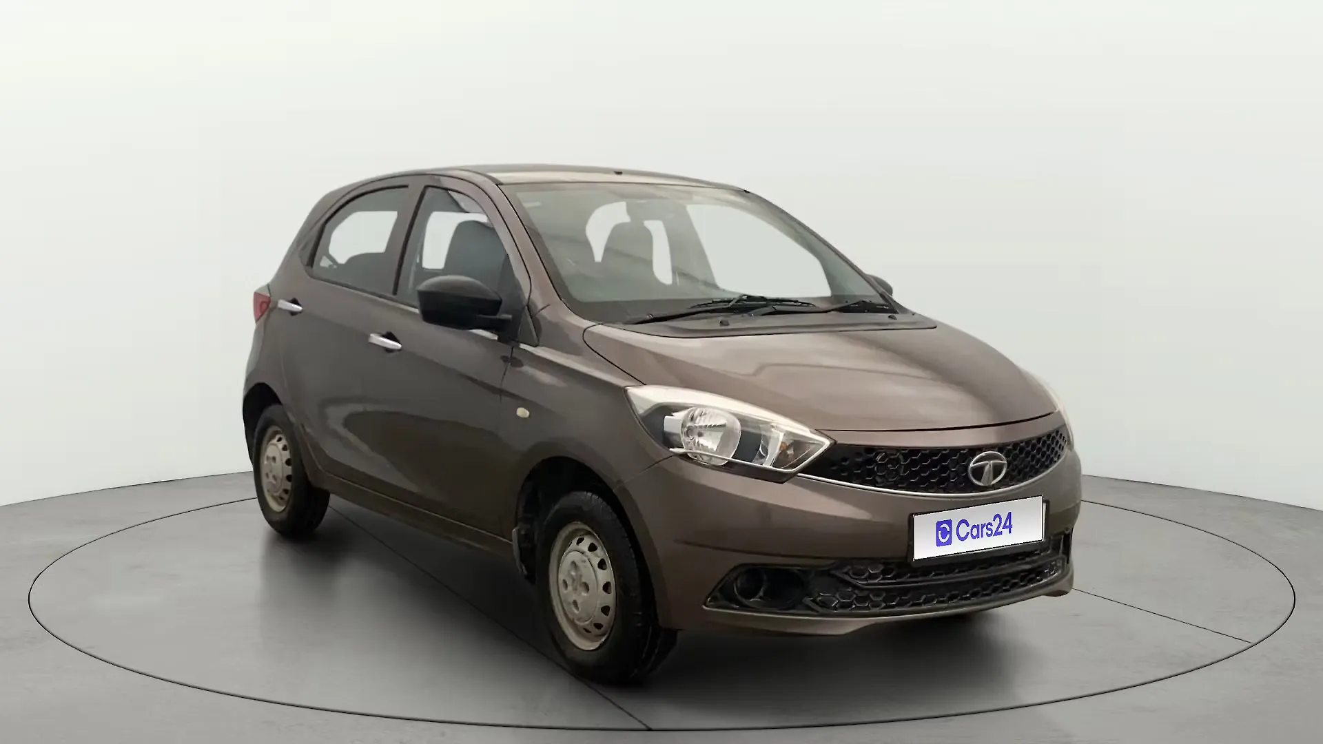 2018 Tata Tiago Revotron XM [2016-2019] 1