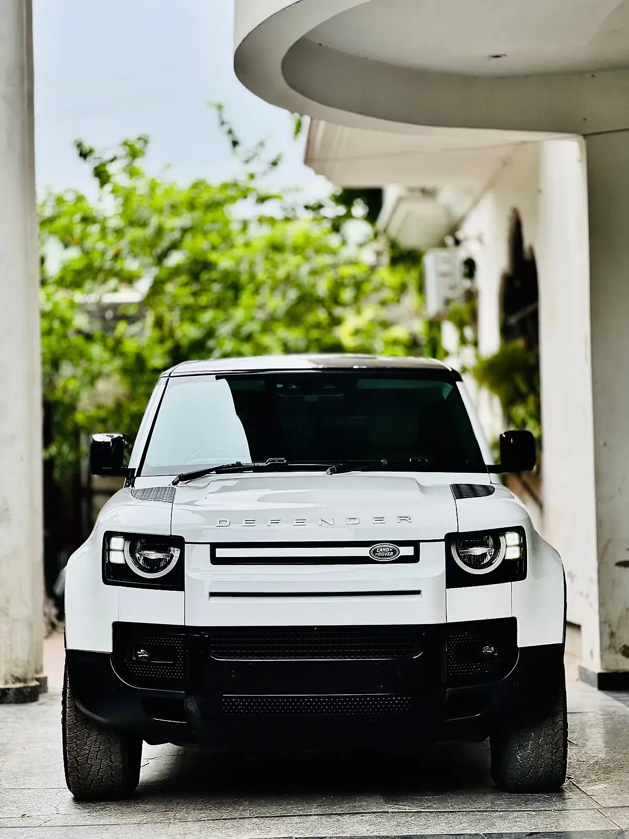 2021 Land Rover Defender 110 S 1