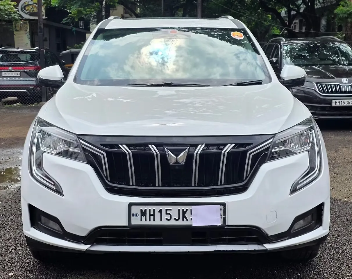2023 Mahindra XUV700 AX 7 Diesel MT 7 STR [2023-2024] 1