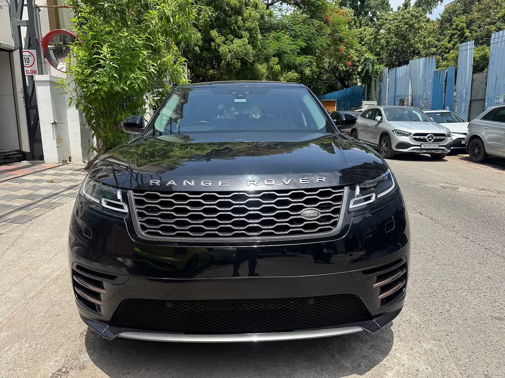 2020 Land Rover Range Rover Velar 2.0 HSE Petrol 250 1