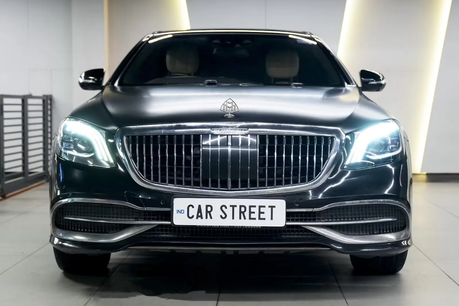 2017 Mercedes-Benz S-Class Maybach S 500 1