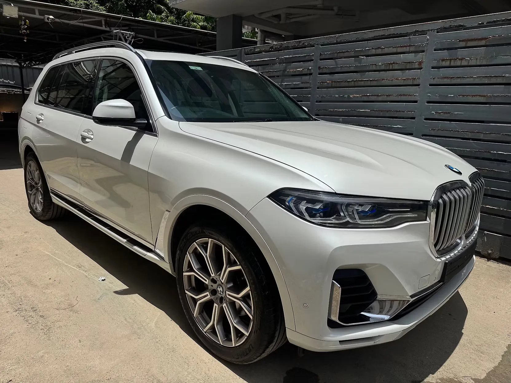 2021 BMW X7 xDrive30d DPE Signature 7STR 1