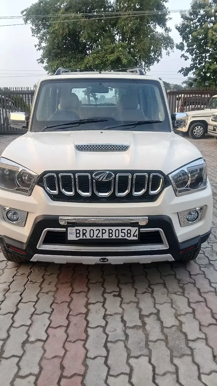 2019 Mahindra Scorpio S3 2WD 9 STR 1